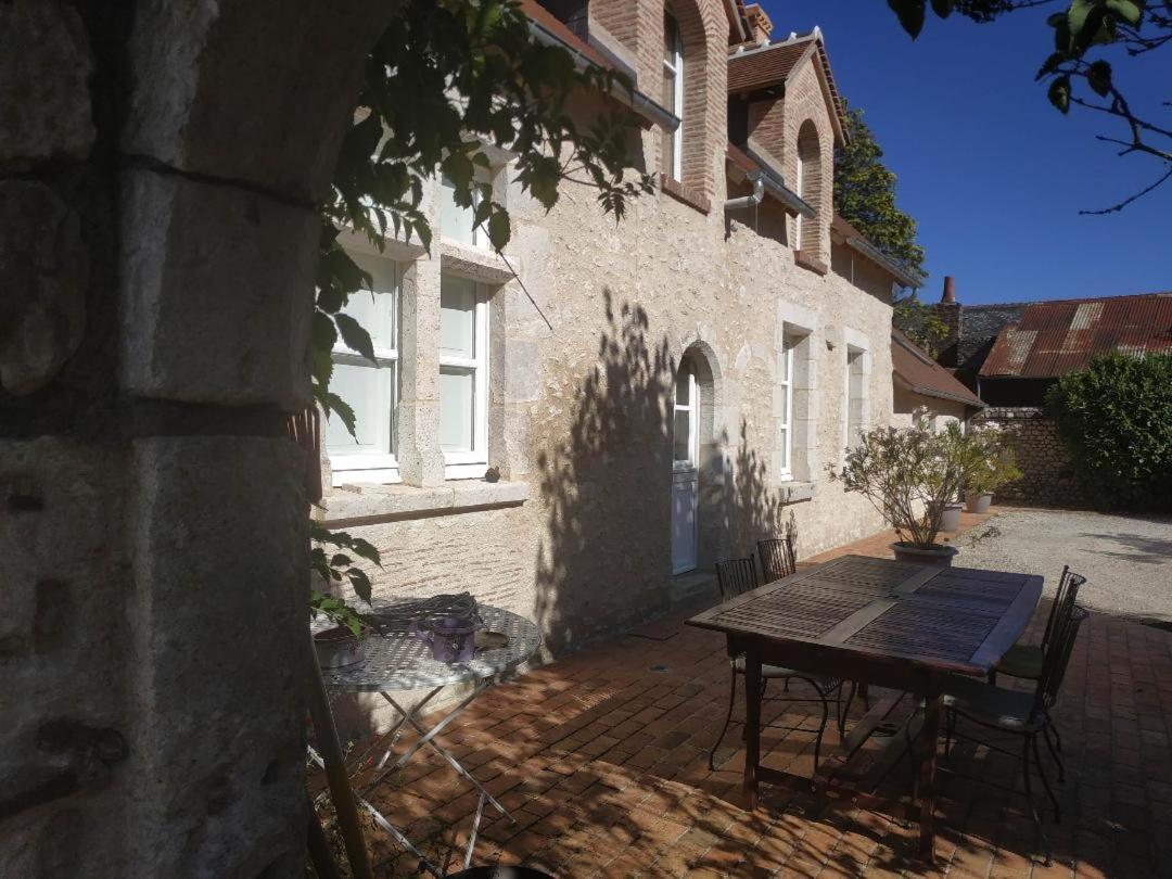 Closerie Des Laudieres Vineuil  Exterior photo